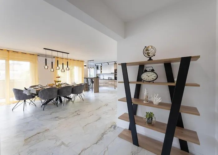 Luxury Apartment Relax
